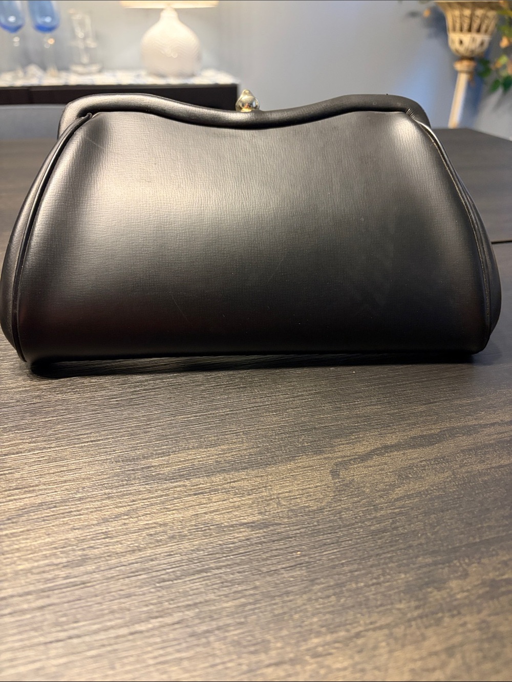 Vintage Black Leather Frame Clutch Bag | Kisslock Top Pouch